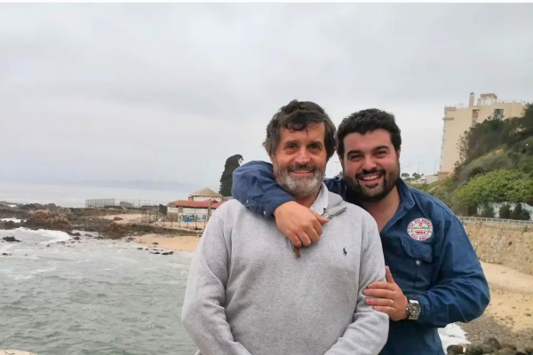 35 años después encontró la camioneta que su familia había vendido por necesidad y viajará a Ushuaia como hizo su abuelo