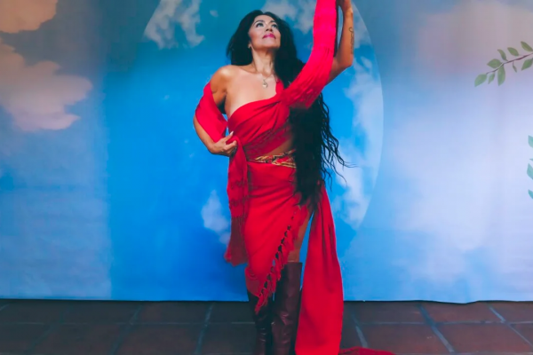 Cambias mi Mundo, el primer álbum de Lila Downs con composiciones íntegramente originales