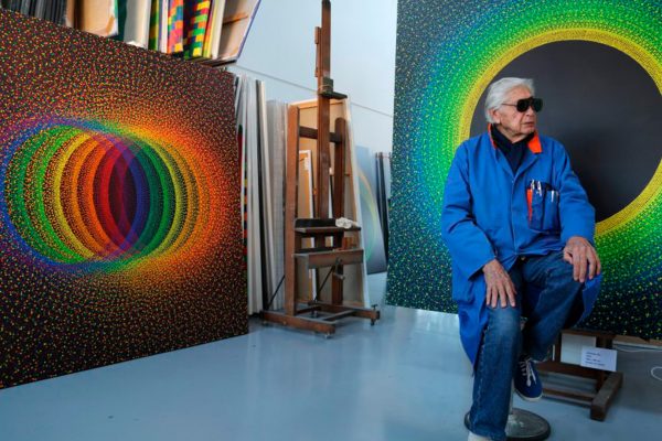 Murió Julio Le Parc, el genio que hizo de la luz y el movimiento un espectáculo
