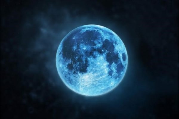 Este domingo llega la Microluna o «Luna Azul», el fenómeno astronómico que despide mayo