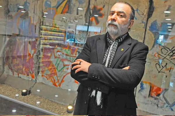 Reynaldo Sietecase se suma a la polémica y regalará sus Martín Fierro: “No me significan nada”