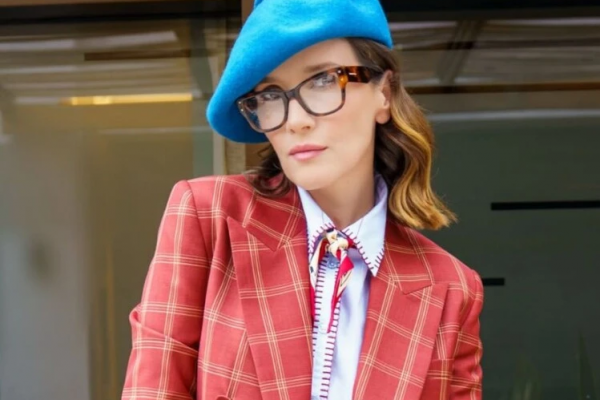 Natalia Oreiro deslumbró con un look de estilo retro ideal para el invierno