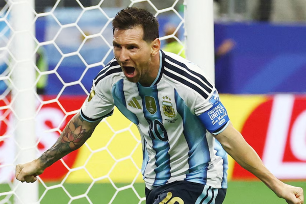 De Lionel Messi a Lamine Yamal: por qué los zurdos dominan la élite del fútbol mundial, según la ciencia