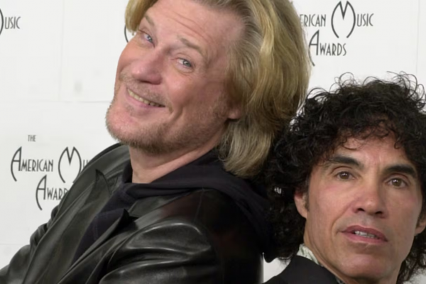 A los 79 años, Daryl Hall recibió un trasplante de riñón y espera recuperarse en unos meses