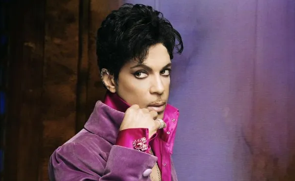 Llega un nuevo álbum de Prince: rarezas y canciones inéditas que abarcan toda su carrera