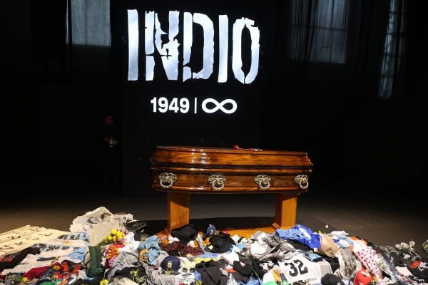Despiden al Indio Solari en Parque Domínico: el último adiós en el Microestadio Gatica y la emoción de los fanáticos
