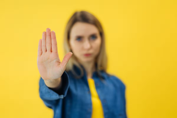 El arte de decir que no: 10 consejos para aprender a poner límites en el ámbito familiar y laboral