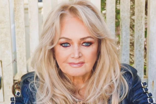 Bonnie Tyler: cómo continúa la salud de la cantante británica