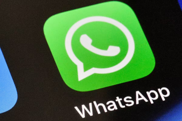 Paso a paso: cómo hacer, guardar y enviar imágenes con IA desde WhatsApp y que queden perfectas