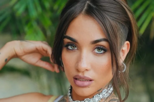 María Becerra reveló el motivo por el que dejó de ser vegana: “La pasé muy mal”
