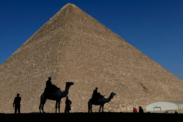 Egipto: el país de las pirámides que ahora construye una nueva capital en medio del desierto
