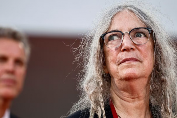 Patti Smith se disculpó con los argentinos luego de su apoyo a España: “Admiro y respeto el coraje de su gente”