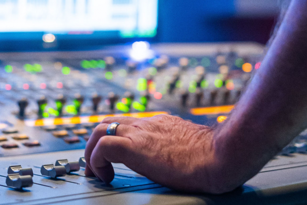 ¿La IA provocó un cambio irreversible en la forma de crear música?