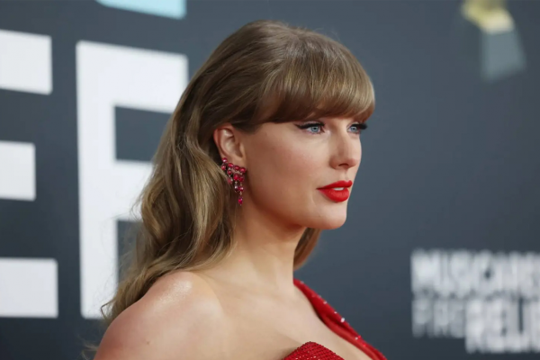 Taylor Swift elimina sus canciones de la campaña política de Donald Trump 