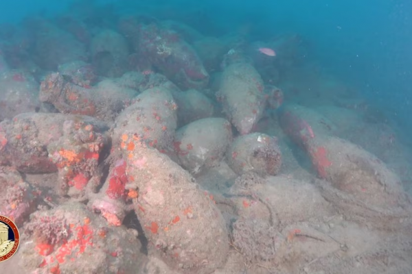 Descubrieron un tesoro romano frente a las costas de Sicilia