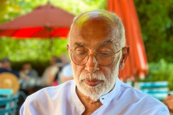 Murió el “Negro” Oscar González Oro: El conductor fue una de las grandes figuras de la radio