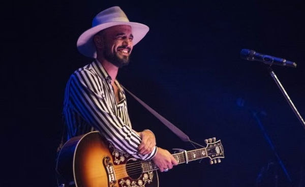 Abel Pintos le cantará al papa León XIV en su visita al Cottolengo Don Orione