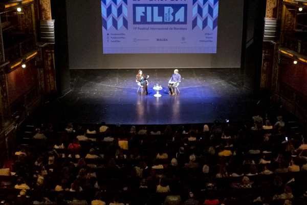 Buenos Aires se llena de literatura: dos festivales reunirán a escritores argentinos y extranjeros