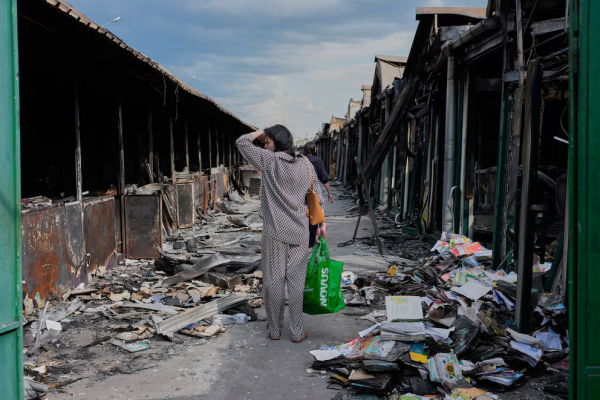 Más de 13 millones de libros destruidos en dos meses, la cifra que revela la nueva estrategia rusa contra la cultura ucraniana