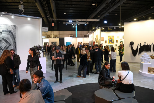 Arteba cambia de fecha por la visita del papa León XIV