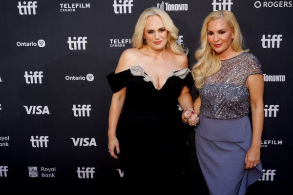 Alta costura y piezas de archivo: los looks que marcaron la alfombra roja del Festival de Cine de Toronto 2026