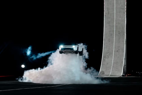 Tesla Roadster: cómo es, cuánto cuesta y cuándo se podrá comprar el auto volador