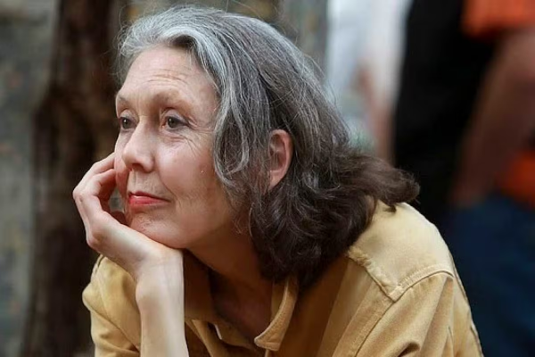 Cinco libros para conocer a Anne Carson, la ganadora del Premio Nobel de Literatura