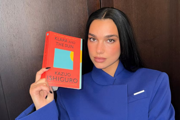 Dua Lipa, la superestrella pop que se convirtió en una de las influencers literarias más poderosas del mundo