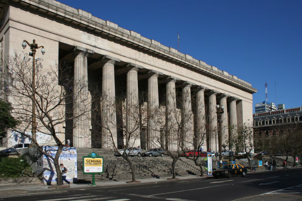 Ranking QS regional: la UBA sigue liderando en el país, pero Argentina registra la mayor caída de América Latina